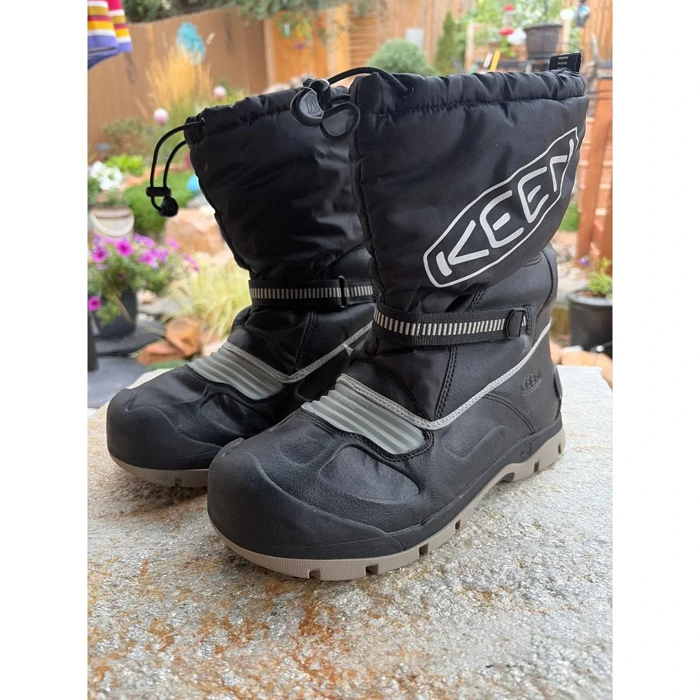 Keen Kids Snow Troll Waterproof Winter Boots Black Grey 400g Insulated Size 7Y